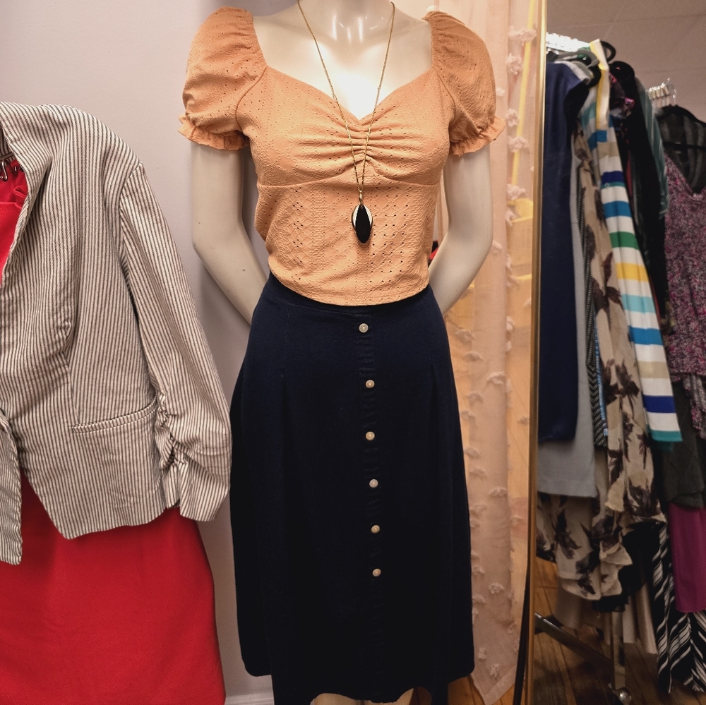Vero Moda Midi Button down skirt